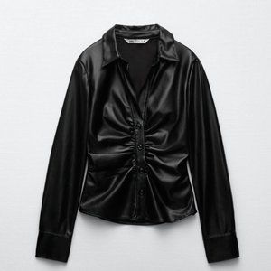 FITTED FAUX LEATHER SHIRT